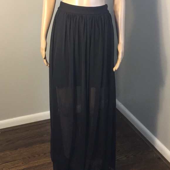 CHIC-A-BOOTI BLACK TWO-LAYER LINED MAXI SK… - Picture 3 of 8